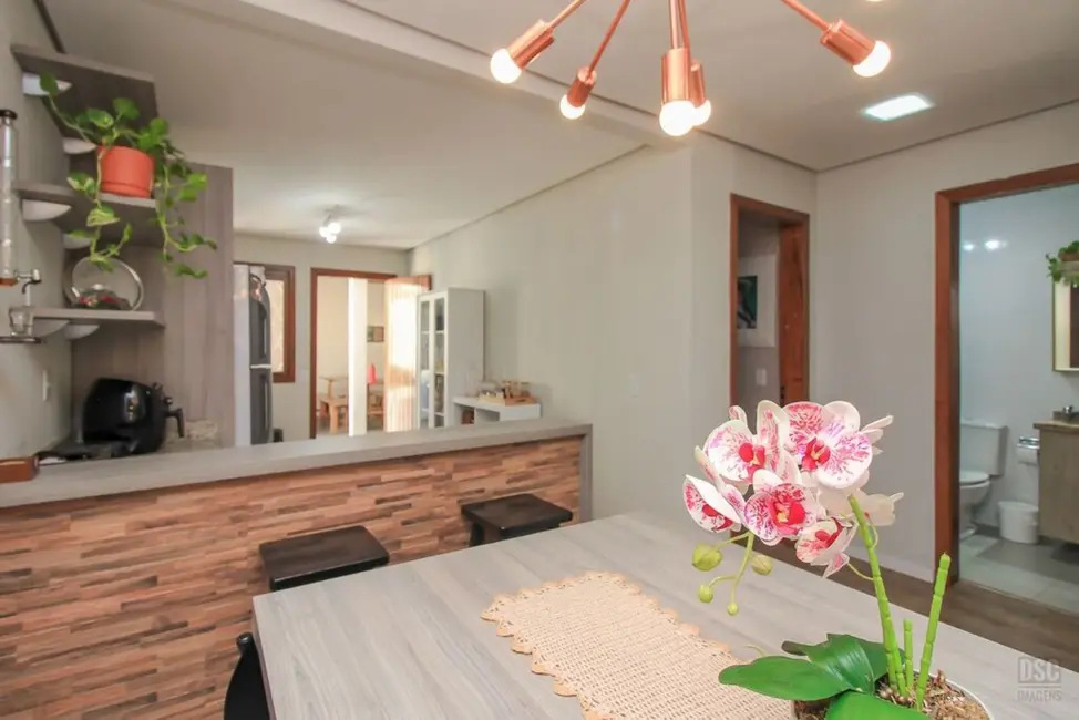 Casa com 2 quartos à venda, 70m2 em Hípica, Porto Alegre - RS - imagem 5 Foto 5 de Casa com 2 quartos à venda, 70m2 em Hípica, Porto Alegre - RS