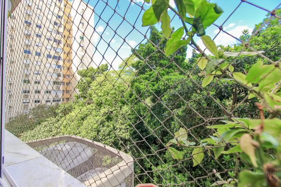 Foto 8 de Apartamento com 3 quartos à venda, 65m2 em Santo Antônio, Porto Alegre - RS