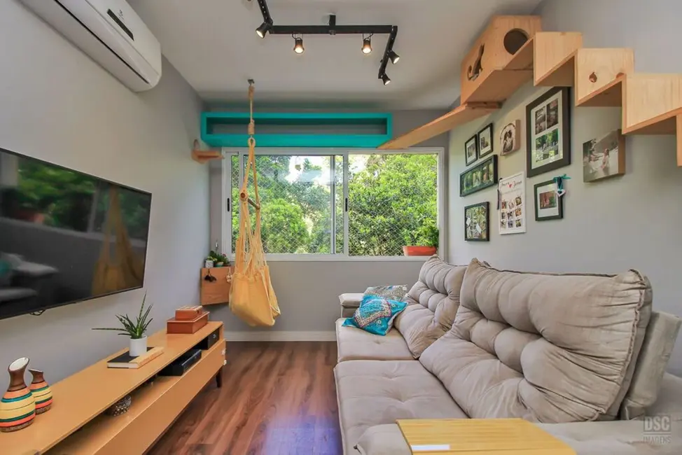 Foto 6 de Apartamento com 3 quartos à venda, 65m2 em Santo Antônio, Porto Alegre - RS