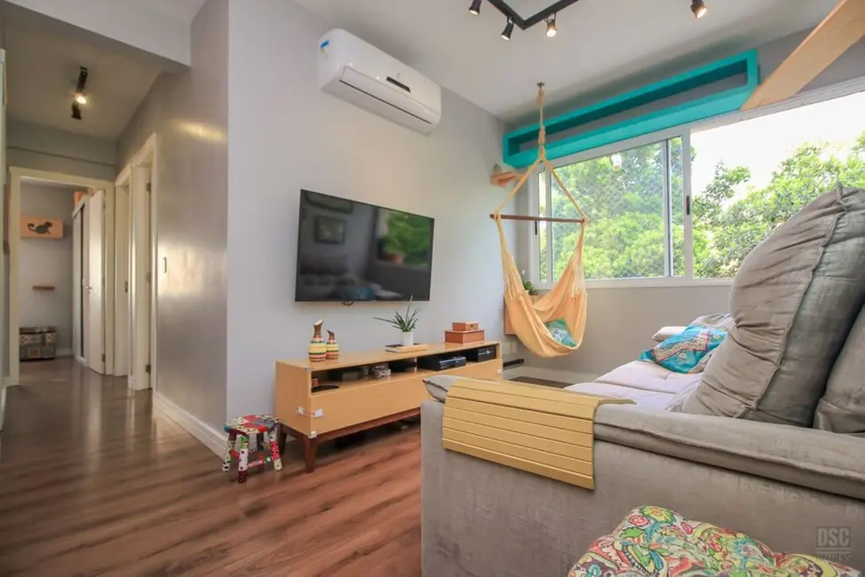 Foto 5 de Apartamento com 3 quartos à venda, 65m2 em Santo Antônio, Porto Alegre - RS