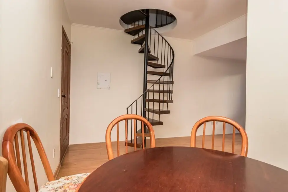 Foto 5 de Apartamento com 2 quartos à venda, 76m2 em Porto Alegre - RS