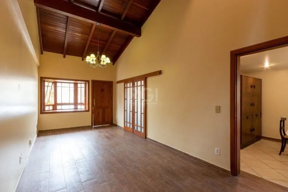 Casa com 3 quartos à venda, 273m2 em Cristal, Porto Alegre - RS - imagem 8 Foto 8 de Casa com 3 quartos à venda, 273m2 em Cristal, Porto Alegre - RS