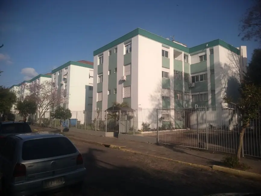 Foto 2 de Apartamento com 1 quarto à venda, 32m2 em Vila Ipiranga, Porto Alegre - RS
