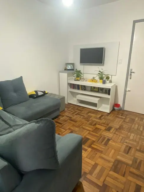 Apartamento com 1 quarto à venda, 32m2 em Vila Ipiranga, Porto Alegre - RS - imagem 4 Foto 4 de Apartamento com 1 quarto à venda, 32m2 em Vila Ipiranga, Porto Alegre - RS