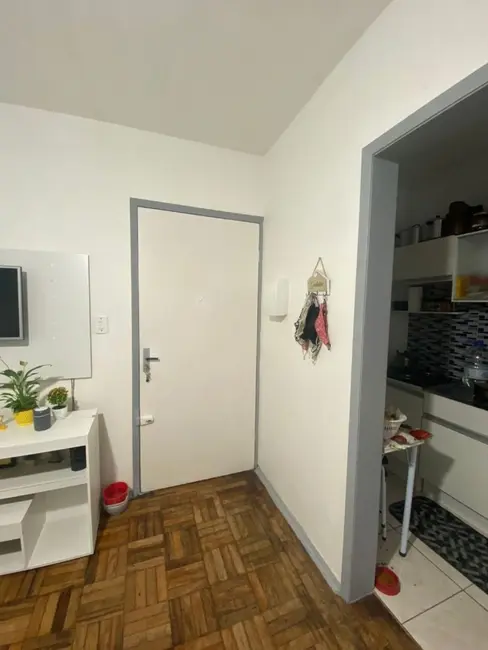Apartamento com 1 quarto à venda, 32m2 em Vila Ipiranga, Porto Alegre - RS - imagem 5 Foto 5 de Apartamento com 1 quarto à venda, 32m2 em Vila Ipiranga, Porto Alegre - RS
