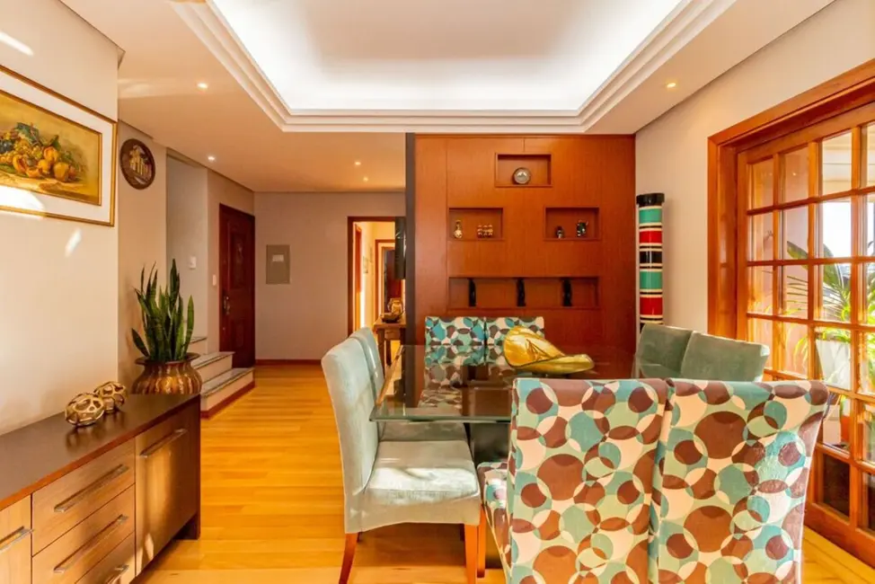 Foto 3 de Apartamento com 3 quartos à venda, 278m2 em Jardim Itu, Porto Alegre - RS