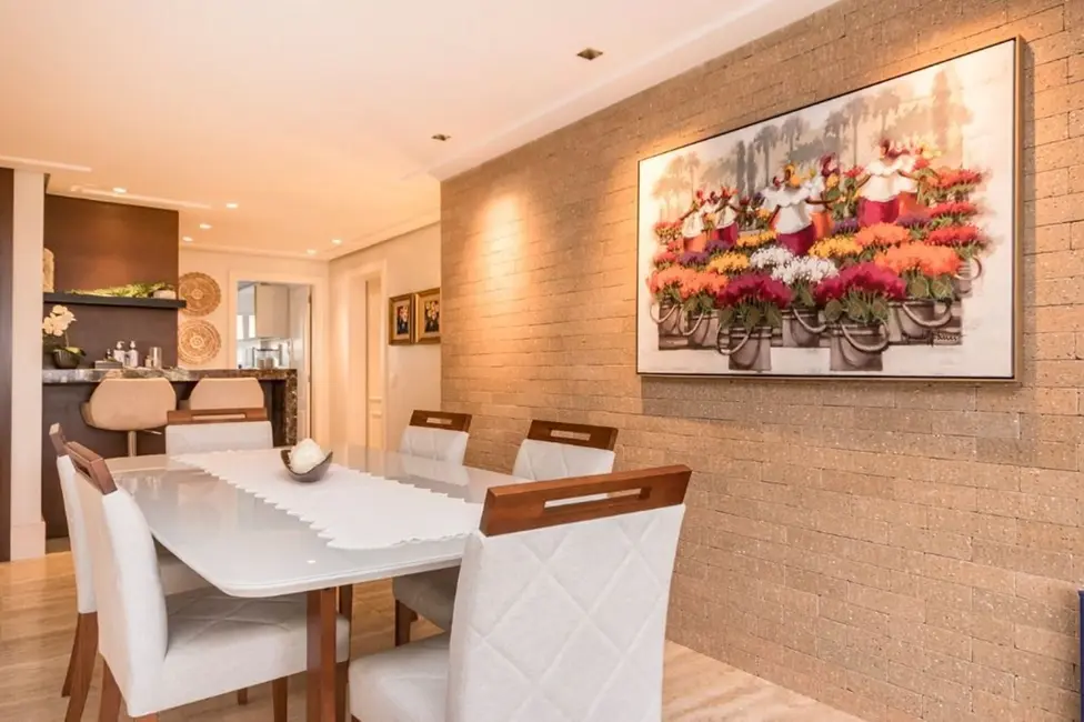 Apartamento com 3 quartos à venda, 163m2 em Petrópolis, Porto Alegre - RS - imagem 9 Foto 9 de Apartamento com 3 quartos à venda, 163m2 em Petrópolis, Porto Alegre - RS