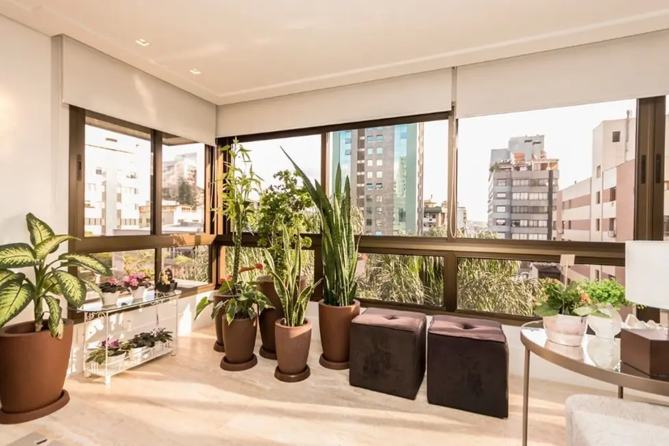 Apartamento com 3 quartos à venda, 163m2 em Petrópolis, Porto Alegre - RS - imagem 6 Foto 6 de Apartamento com 3 quartos à venda, 163m2 em Petrópolis, Porto Alegre - RS