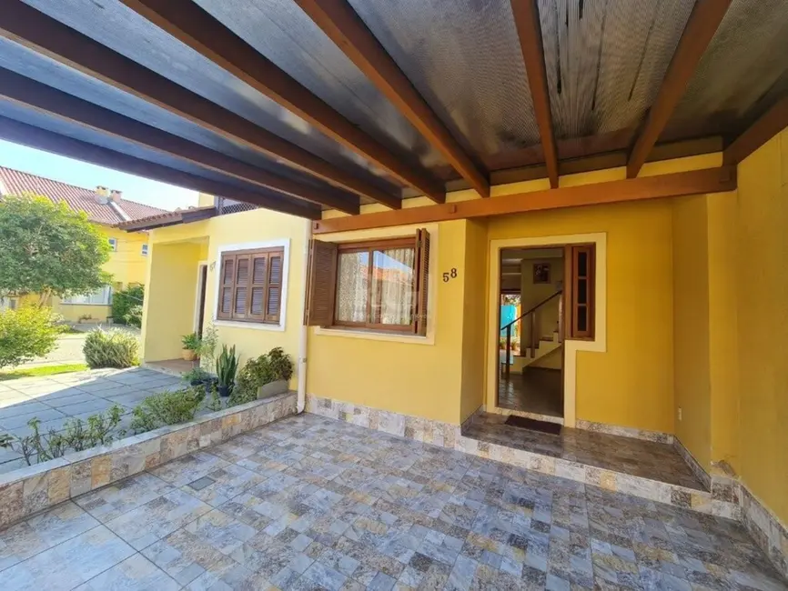 Foto 1 de Casa de Condomínio com 2 quartos à venda, 72m2 em Hípica, Porto Alegre - RS