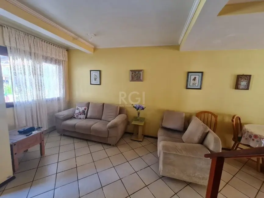 Foto 3 de Casa de Condomínio com 2 quartos à venda, 72m2 em Hípica, Porto Alegre - RS