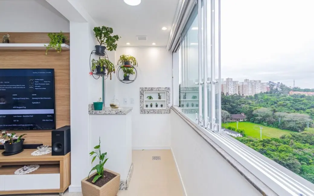 Apartamento com 3 quartos à venda, 80m2 em Jardim Carvalho, Porto Alegre - RS - imagem 9 Foto 9 de Apartamento com 3 quartos à venda, 80m2 em Jardim Carvalho, Porto Alegre - RS