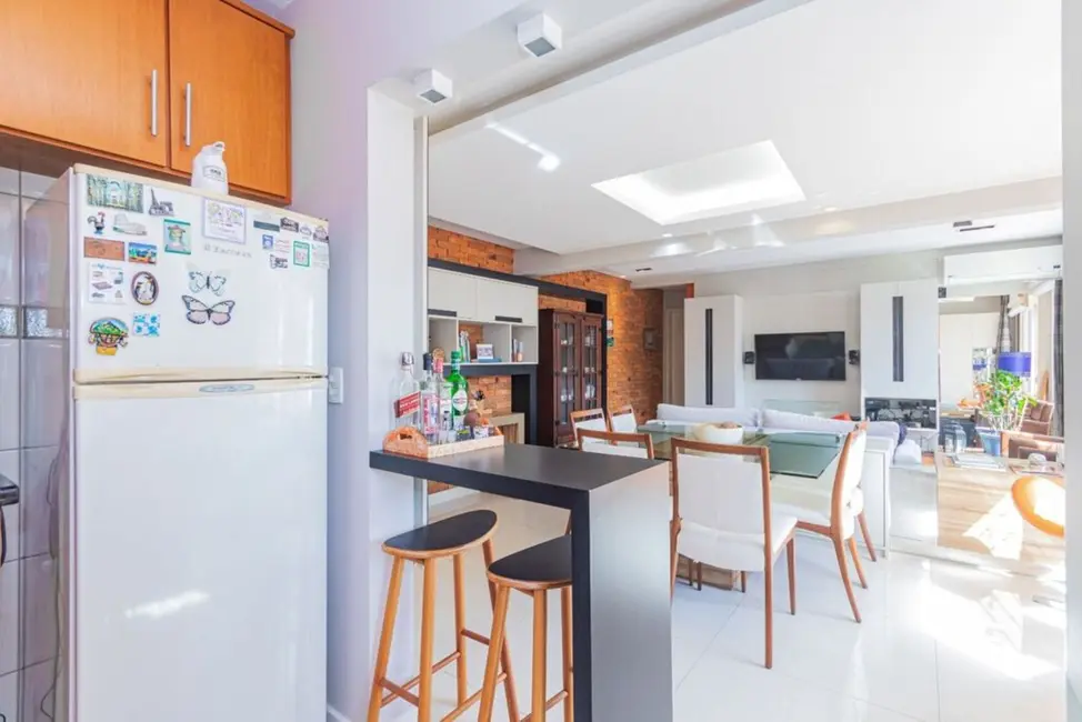 Apartamento com 1 quarto à venda, 61m2 em Menino Deus, Porto Alegre - RS - imagem 7 Foto 7 de Apartamento com 1 quarto à venda, 61m2 em Menino Deus, Porto Alegre - RS