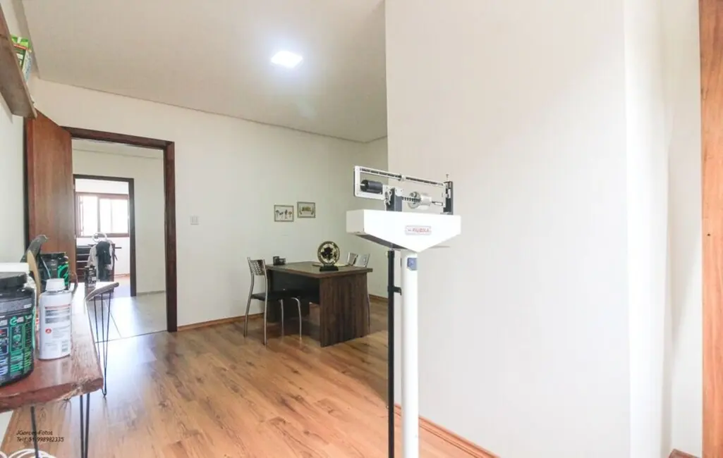 Casa com 2 quartos à venda, 179m2 em Hípica, Porto Alegre - RS - imagem 6 Foto 6 de Casa com 2 quartos à venda, 179m2 em Hípica, Porto Alegre - RS