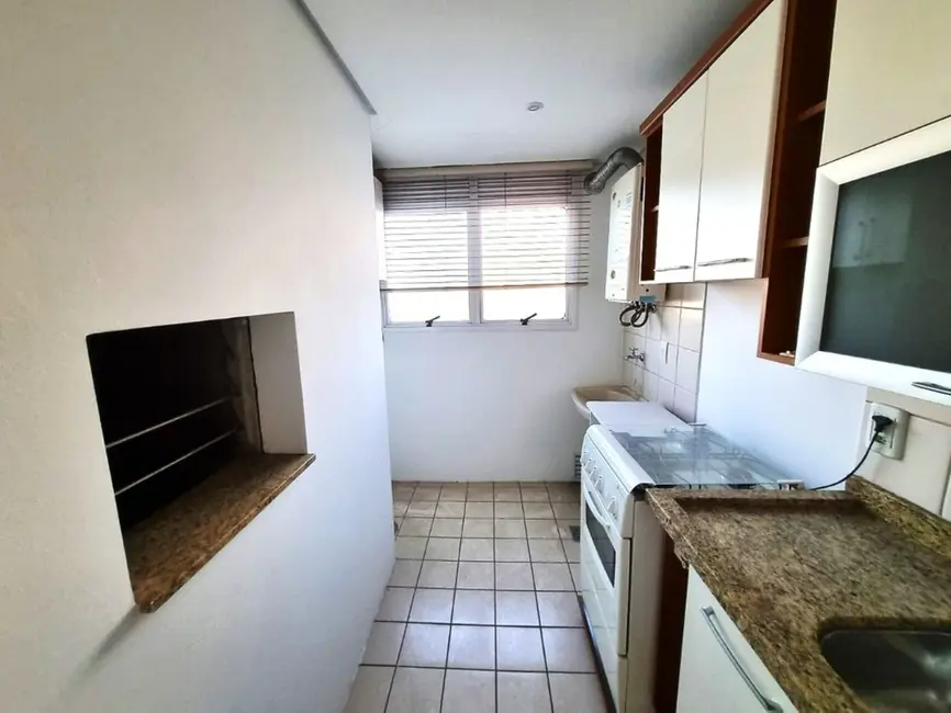 Apartamento com 1 quarto à venda, 46m2 em Menino Deus, Porto Alegre - RS - imagem 7 Foto 7 de Apartamento com 1 quarto à venda, 46m2 em Menino Deus, Porto Alegre - RS
