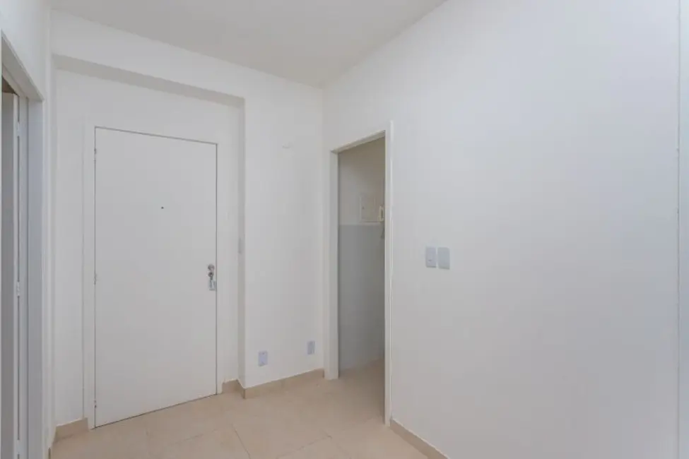 Apartamento com 1 quarto à venda, 23m2 em Centro Histórico, Porto Alegre - RS - imagem 7 Foto 7 de Apartamento com 1 quarto à venda, 23m2 em Centro Histórico, Porto Alegre - RS