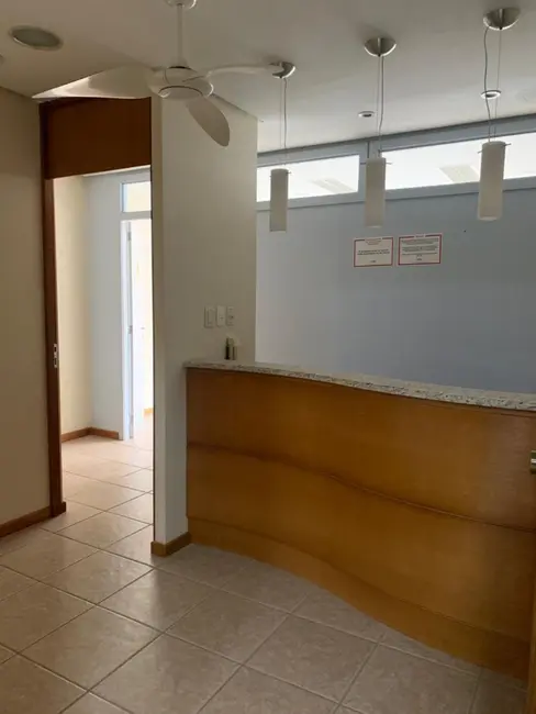 Sala Comercial à venda, 37m2 em Centro Histórico, Porto Alegre - RS - imagem 7 Foto 7 de Sala Comercial à venda, 37m2 em Centro Histórico, Porto Alegre - RS