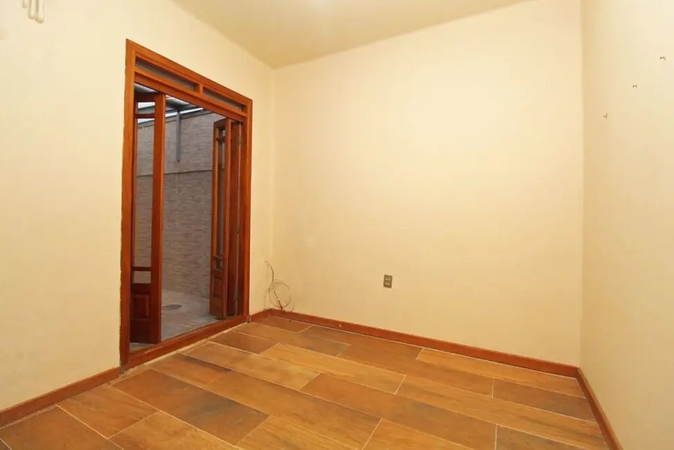 Foto 6 de Apartamento com 3 quartos à venda, 66m2 em Floresta, Porto Alegre - RS