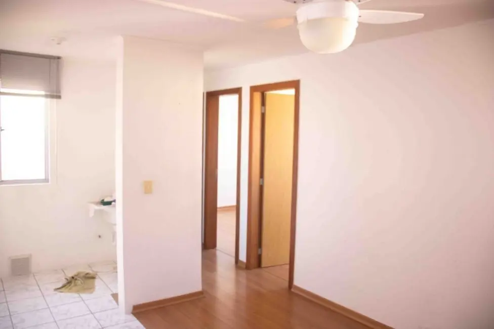 Foto 7 de Apartamento com 2 quartos à venda, 48m2 em Jardim Leopoldina, Porto Alegre - RS