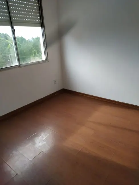 Apartamento com 2 quartos à venda, 52m2 em Navegantes, Porto Alegre - RS - imagem 5 Foto 5 de Apartamento com 2 quartos à venda, 52m2 em Navegantes, Porto Alegre - RS