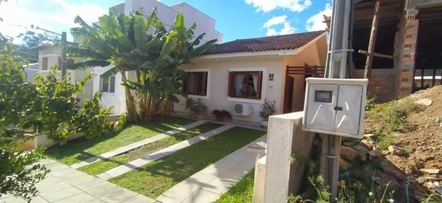 Foto 2 de Casa de Condomínio com 2 quartos à venda, 78m2 em Lomba do Pinheiro, Porto Alegre - RS