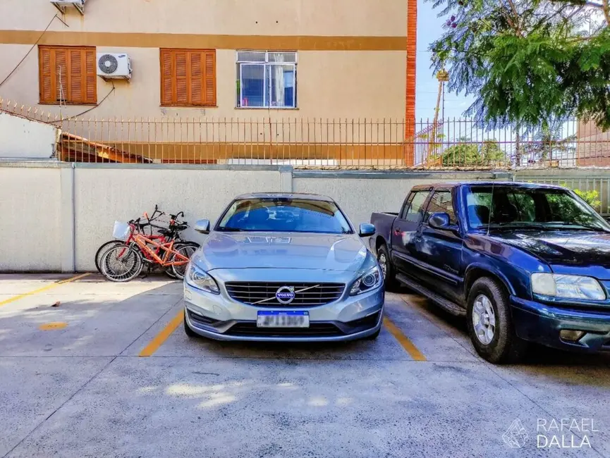 Foto 2 de Apartamento com 2 quartos à venda, 51m2 em Sarandi, Porto Alegre - RS