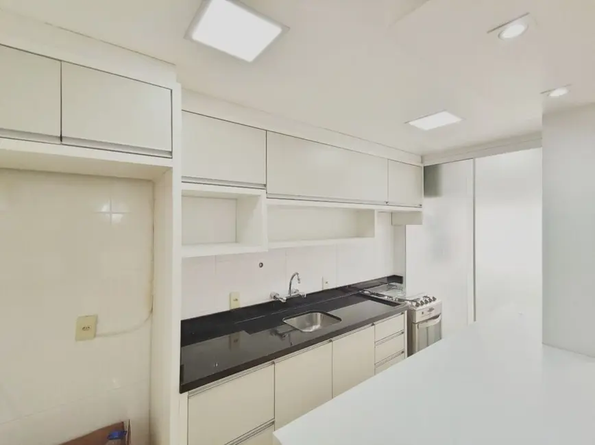 Foto 4 de Apartamento com 2 quartos à venda, 61m2 em Sarandi, Porto Alegre - RS