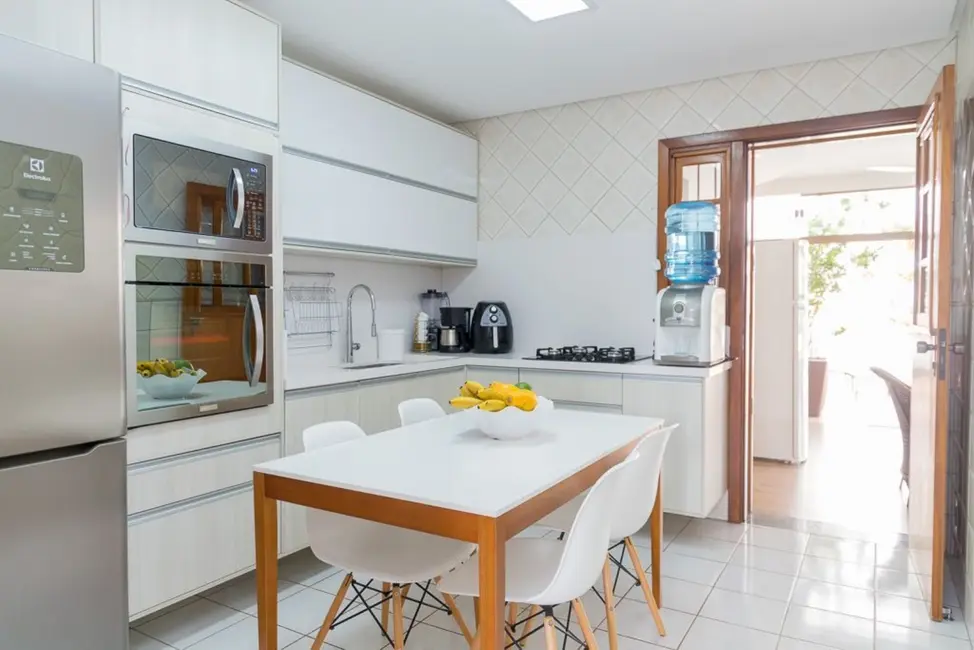 Foto 7 de Casa de Condomínio com 3 quartos à venda, 243m2 em Cavalhada, Porto Alegre - RS