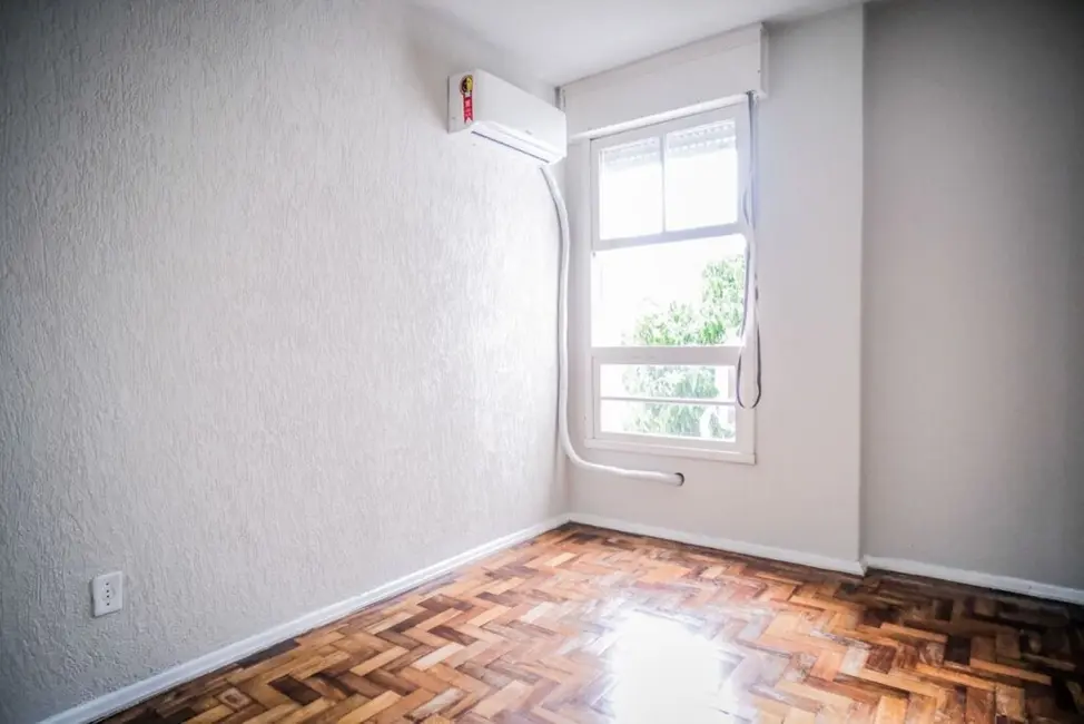 Foto 3 de Apartamento com 2 quartos à venda, 48m2 em Sarandi, Porto Alegre - RS