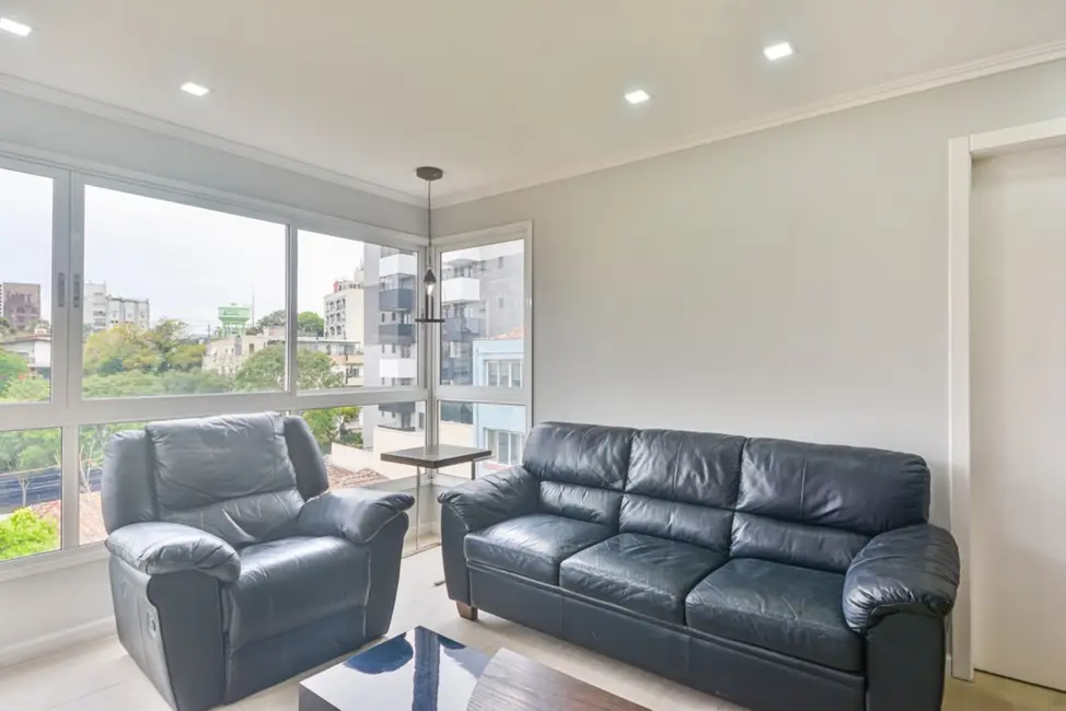Apartamento com 1 quarto à venda, 52m2 em Petrópolis, Porto Alegre - RS - imagem 3 Foto 3 de Apartamento com 1 quarto à venda, 52m2 em Petrópolis, Porto Alegre - RS