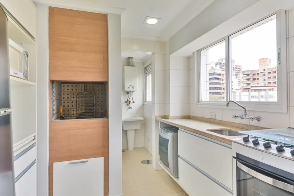 Apartamento com 1 quarto à venda, 52m2 em Petrópolis, Porto Alegre - RS - imagem 7 Foto 7 de Apartamento com 1 quarto à venda, 52m2 em Petrópolis, Porto Alegre - RS