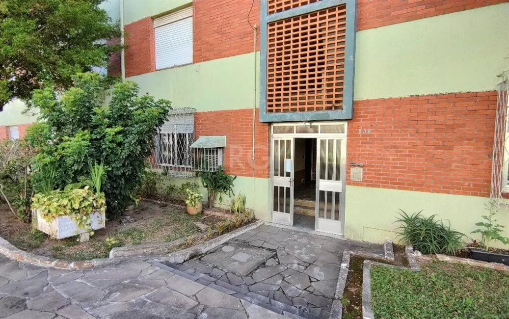 Foto 2 de Apartamento com 3 quartos à venda, 73m2 em Cristal, Porto Alegre - RS