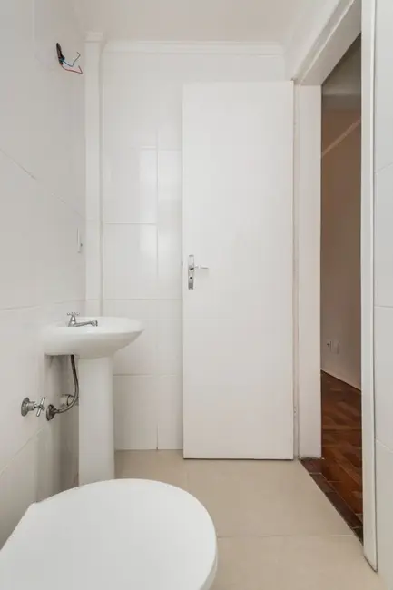 Apartamento com 1 quarto à venda, 42m2 em Centro Histórico, Porto Alegre - RS - imagem 9 Foto 9 de Apartamento com 1 quarto à venda, 42m2 em Centro Histórico, Porto Alegre - RS