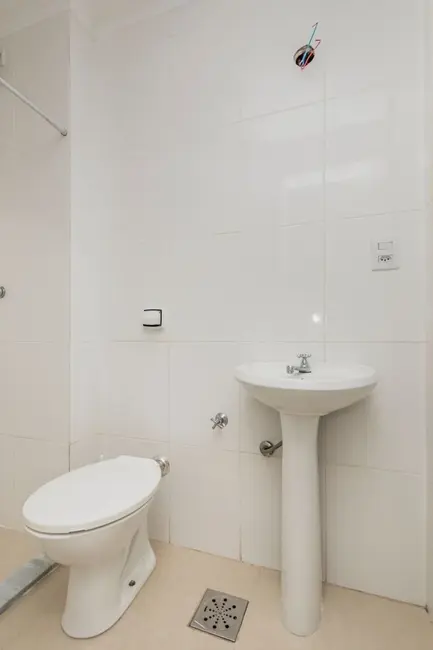 Apartamento com 1 quarto à venda, 42m2 em Centro Histórico, Porto Alegre - RS - imagem 8 Foto 8 de Apartamento com 1 quarto à venda, 42m2 em Centro Histórico, Porto Alegre - RS