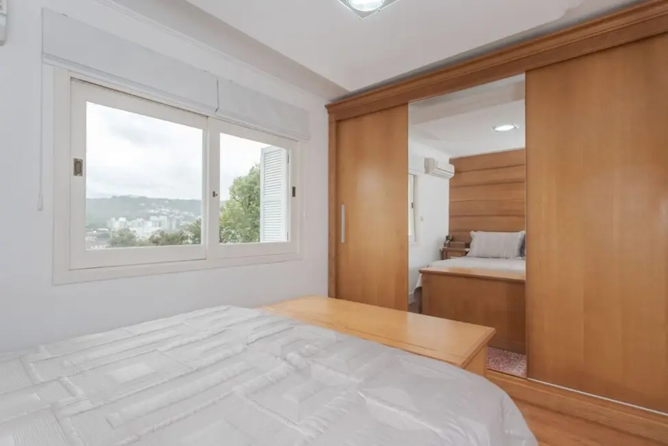 Foto 8 de Apartamento com 2 quartos à venda, 64m2 em Teresópolis, Porto Alegre - RS