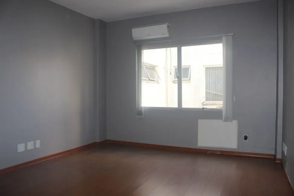 Foto 7 de Sala Comercial à venda, 33m2 em Bom Fim, Porto Alegre - RS