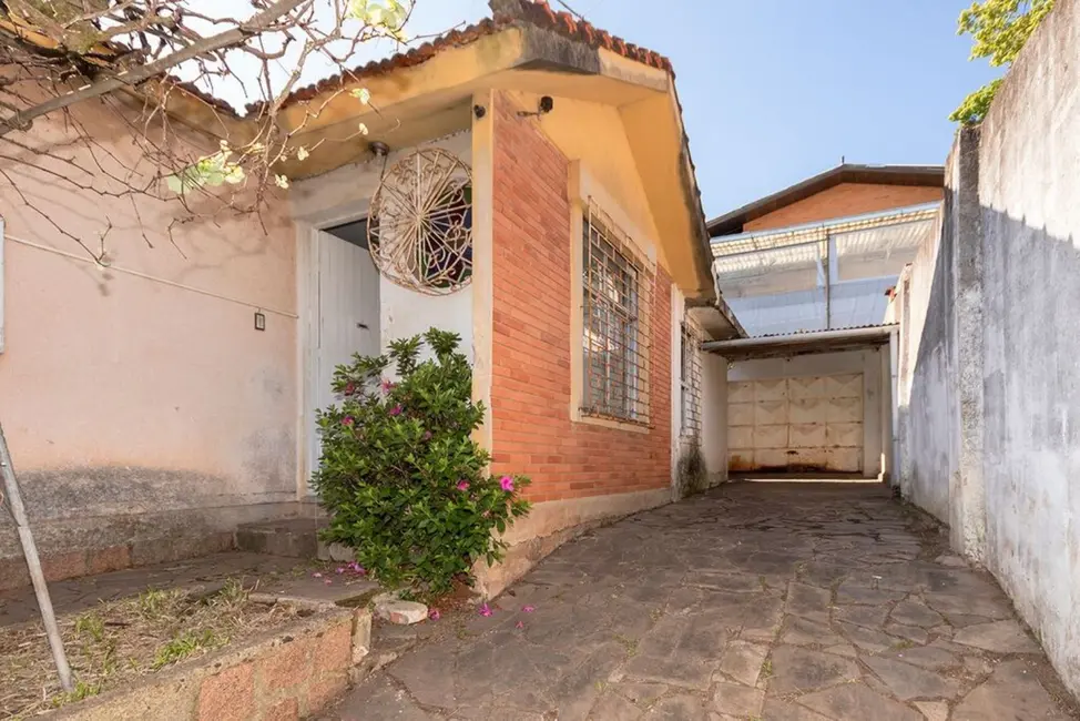 Casa com 3 quartos à venda, 139m2 em Santa Tereza, Porto Alegre - RS - imagem 6 Foto 6 de Casa com 3 quartos à venda, 139m2 em Santa Tereza, Porto Alegre - RS