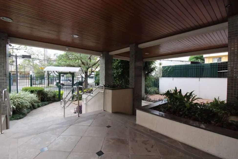 Apartamento com 3 quartos à venda, 174m2 em Petrópolis, Porto Alegre - RS - imagem 3 Foto 3 de Apartamento com 3 quartos à venda, 174m2 em Petrópolis, Porto Alegre - RS