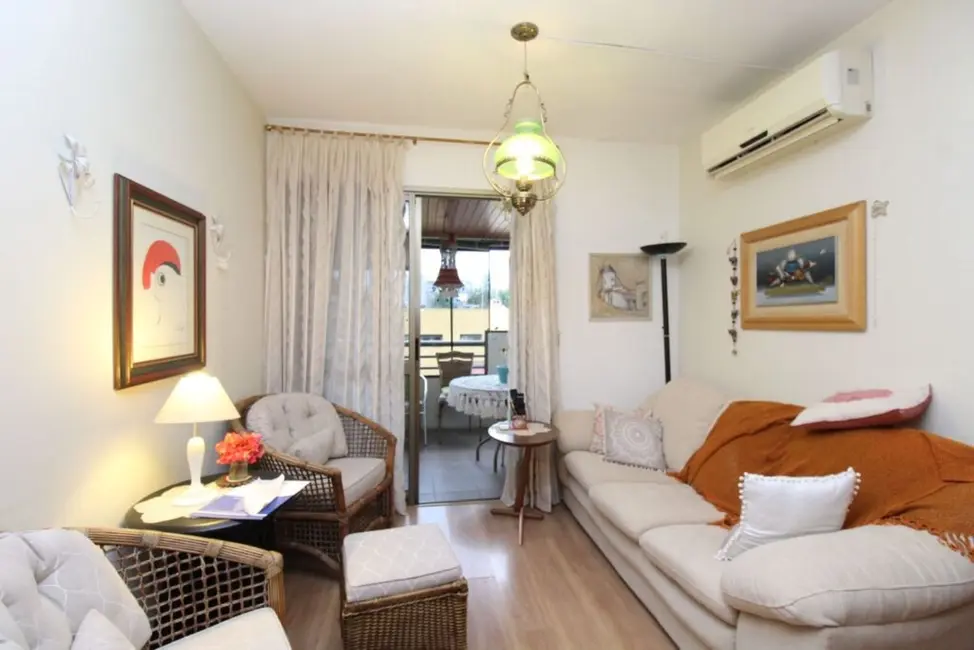 Apartamento com 3 quartos à venda, 174m2 em Petrópolis, Porto Alegre - RS - imagem 6 Foto 6 de Apartamento com 3 quartos à venda, 174m2 em Petrópolis, Porto Alegre - RS