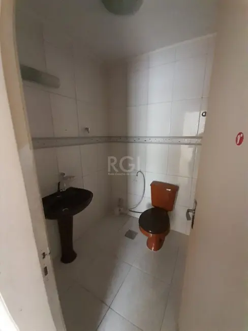 Apartamento com 3 quartos à venda, 80m2 em Cristal, Porto Alegre - RS - imagem 9 Foto 9 de Apartamento com 3 quartos à venda, 80m2 em Cristal, Porto Alegre - RS