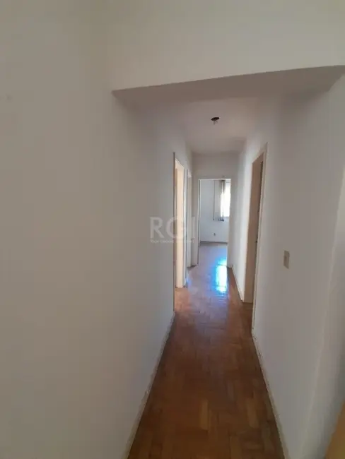 Apartamento com 3 quartos à venda, 80m2 em Cristal, Porto Alegre - RS - imagem 3 Foto 3 de Apartamento com 3 quartos à venda, 80m2 em Cristal, Porto Alegre - RS