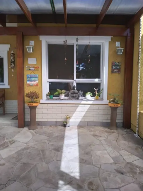 Casa de Condomínio com 3 quartos à venda, 71m2 em Hípica, Porto Alegre - RS - imagem 4 Foto 4 de Casa de Condomínio com 3 quartos à venda, 71m2 em Hípica, Porto Alegre - RS