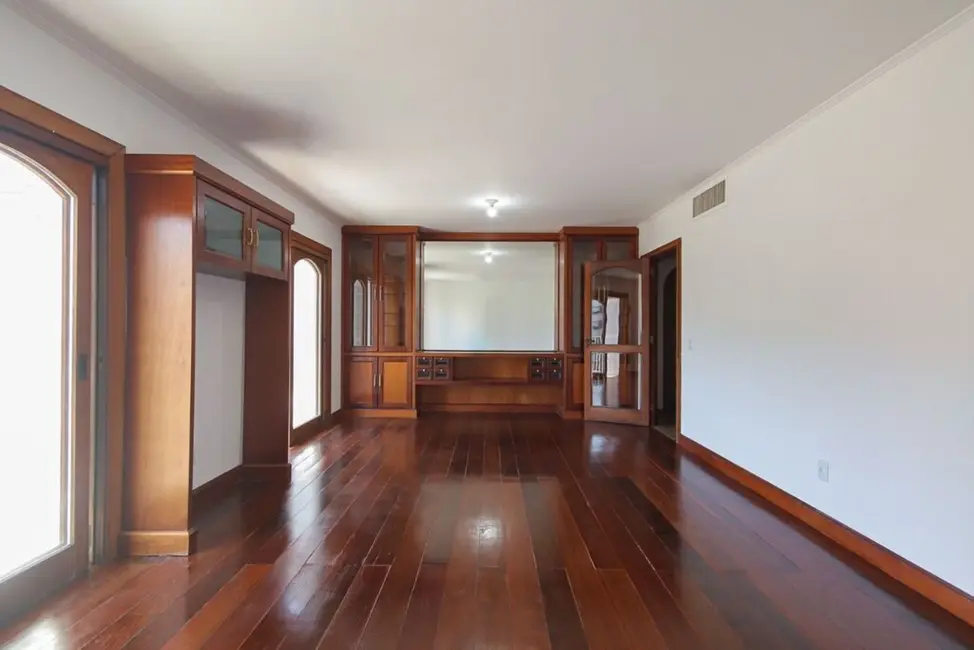 Apartamento com 3 quartos à venda, 155m2 em Menino Deus, Porto Alegre - RS - imagem 4 Foto 4 de Apartamento com 3 quartos à venda, 155m2 em Menino Deus, Porto Alegre - RS