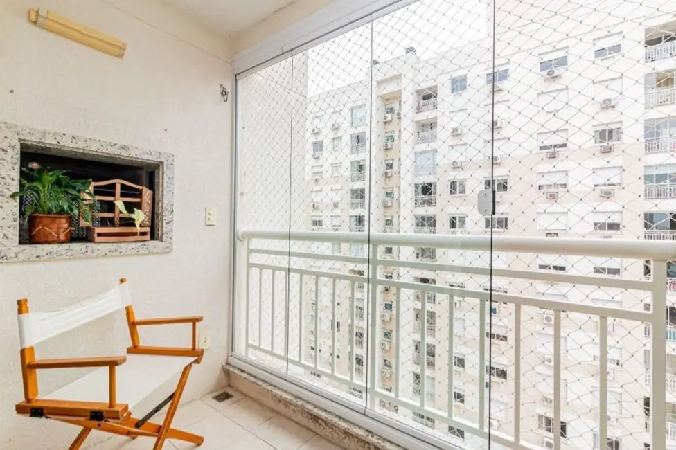 Foto 9 de Apartamento com 3 quartos à venda, 75m2 em Porto Alegre - RS