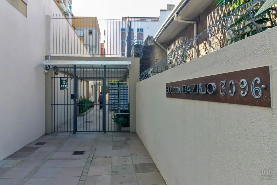 Foto 2 de Apartamento com 2 quartos à venda, 79m2 em Tristeza, Porto Alegre - RS