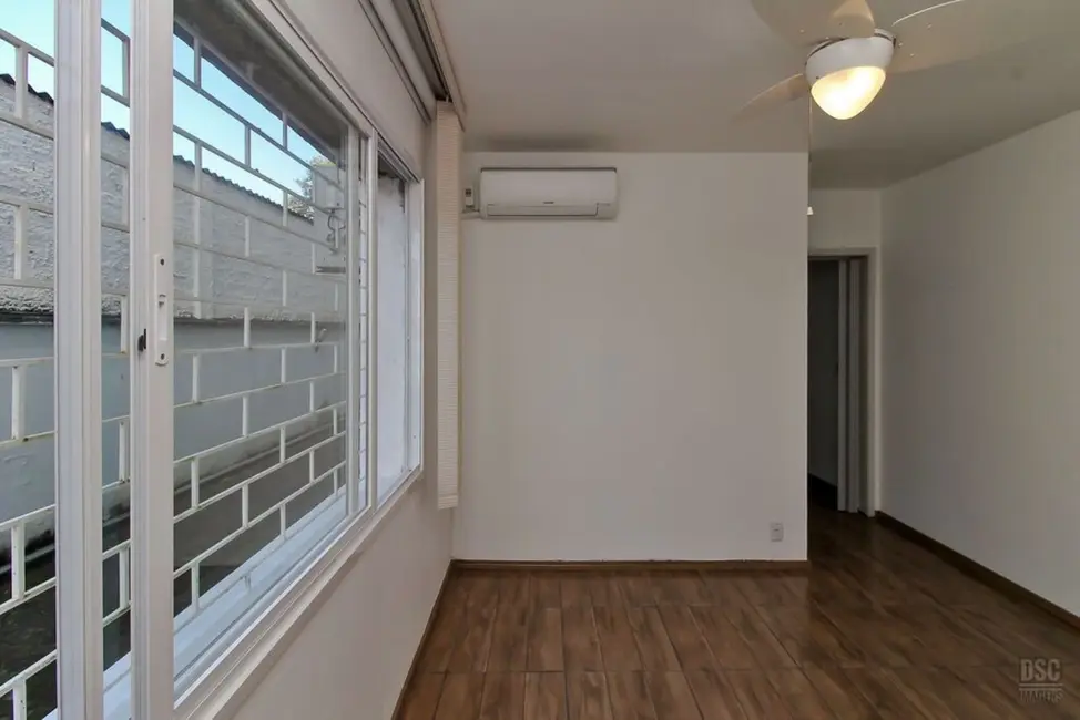 Foto 9 de Apartamento com 1 quarto à venda, 38m2 em Camaquã, Porto Alegre - RS