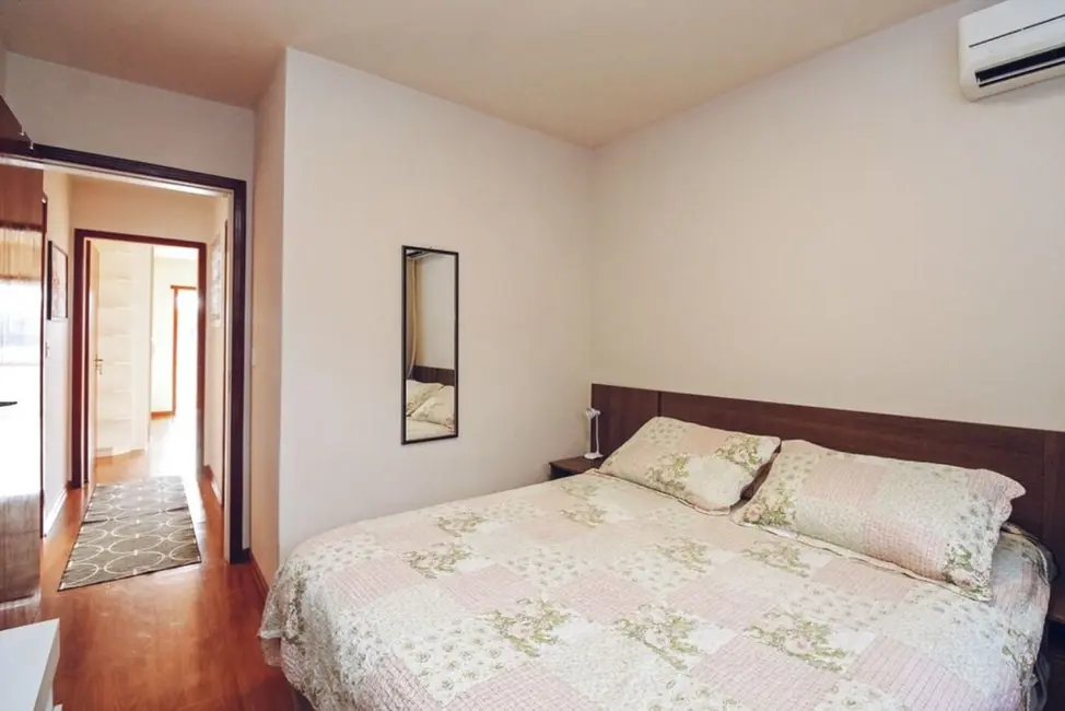 Foto 8 de Apartamento com 2 quartos à venda, 76m2 em Jardim Botânico, Porto Alegre - RS