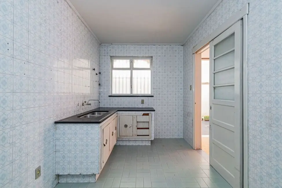 Apartamento com 3 quartos à venda, 105m2 em Menino Deus, Porto Alegre - RS - imagem 9 Foto 9 de Apartamento com 3 quartos à venda, 105m2 em Menino Deus, Porto Alegre - RS