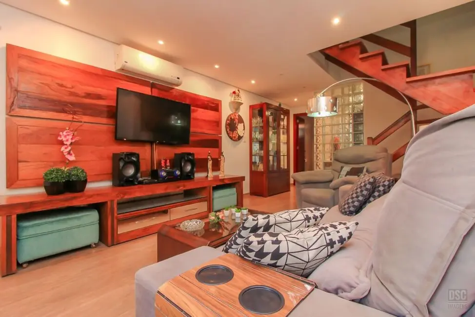 Foto 5 de Casa com 2 quartos à venda, 91m2 em Guarujá, Porto Alegre - RS