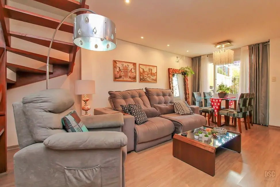 Foto 7 de Casa com 2 quartos à venda, 91m2 em Guarujá, Porto Alegre - RS