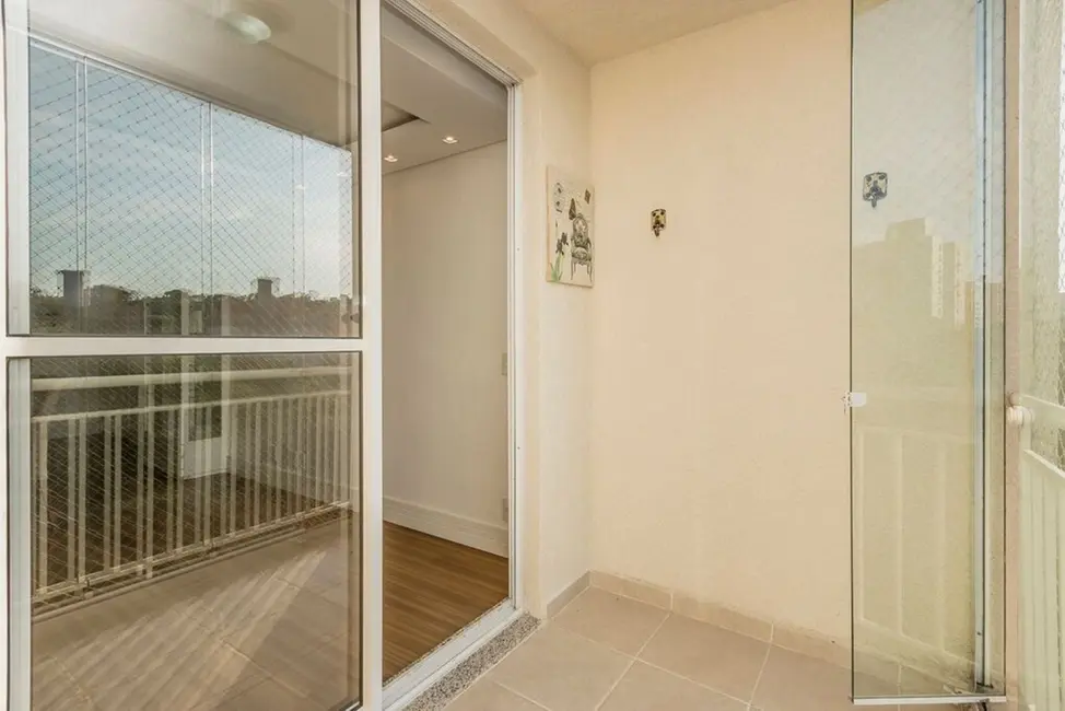 Foto 3 de Apartamento com 3 quartos à venda, 76m2 em Jardim Carvalho, Porto Alegre - RS